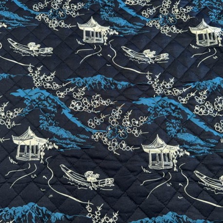 Popelin Acolchado Doble Estampado Pagodas y Peces